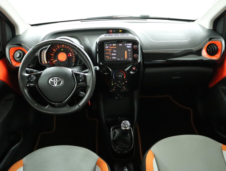 Toyota Aygo - 1.0 VVT-i x-cite 4