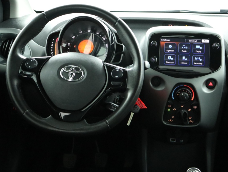 Toyota Aygo - 1.0 VVT-i x-play 51