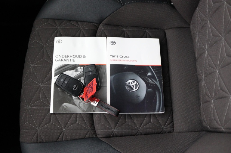 Toyota Yaris Cross - 1.5 Hybrid Executive 11