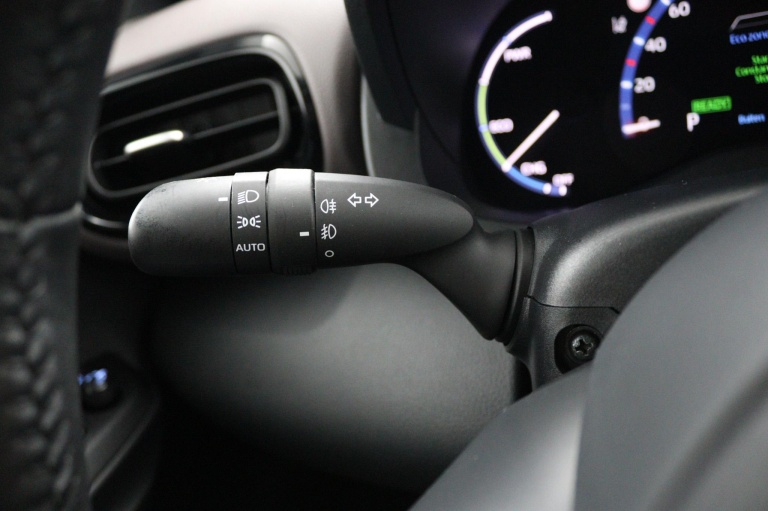 Toyota Yaris Cross - 1.5 Hybrid Executive 30