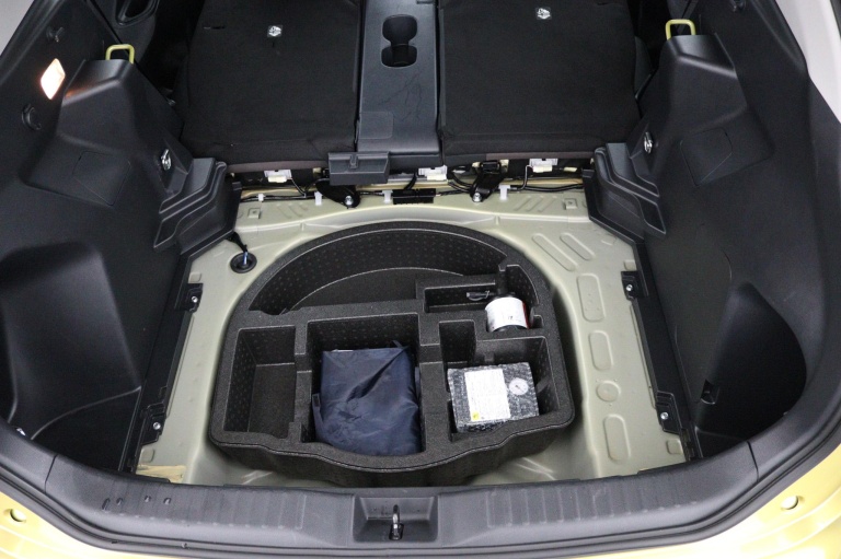 Toyota Yaris Cross - 1.5 Hybrid Executive 33