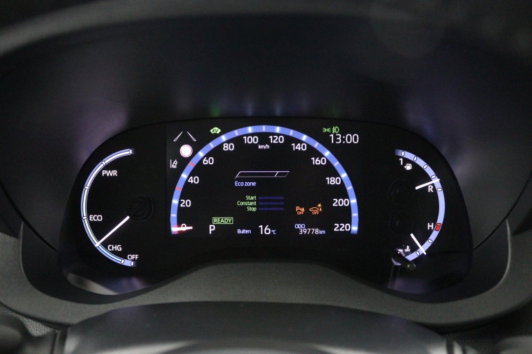 Toyota Yaris Cross - 1.5 Hybrid Executive 6