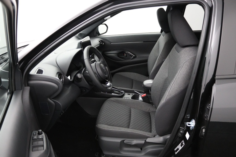Toyota Yaris Cross - 1.5 Hybrid 115 Dynamic 14