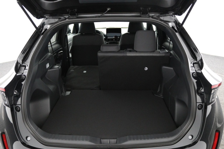 Toyota Yaris Cross - 1.5 Hybrid 115 Dynamic 23