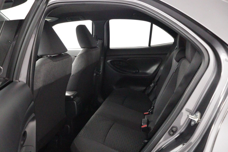 Toyota Yaris Cross - 1.5 Hybrid Dynamic 18