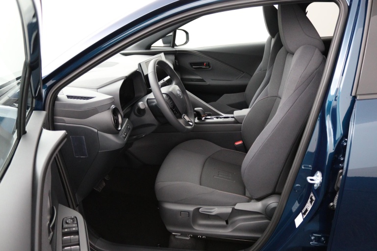Toyota C-HR - 1.8 Hybrid 140 Dynamic 16