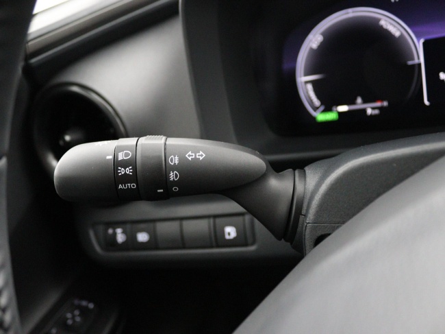 Toyota C-HR - 1.8 Hybrid 140 Dynamic