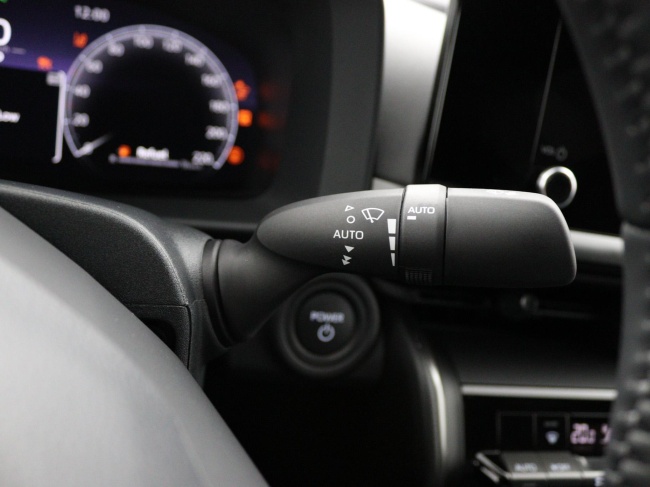 Toyota C-HR - 1.8 Hybrid 140 Dynamic