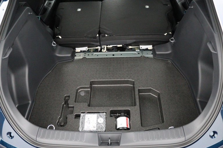 Toyota C-HR - 1.8 Hybrid 140 Dynamic 33