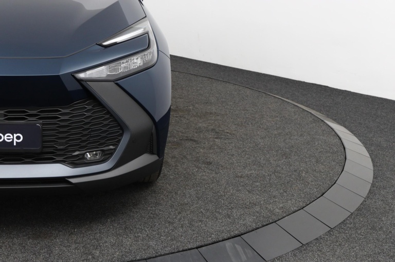 Toyota C-HR - 1.8 Hybrid 140 Dynamic 35