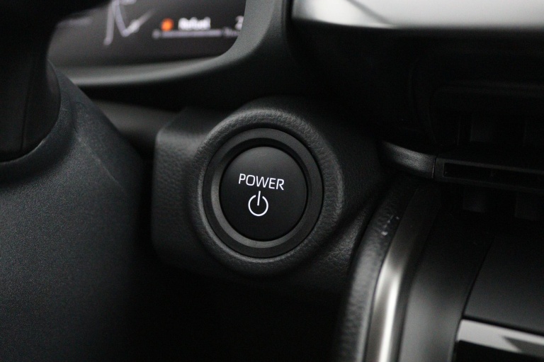 Toyota C-HR - 1.8 Hybrid 140 Dynamic 39