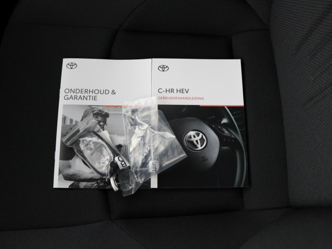 Toyota C-HR - 1.8 Hybrid 140 Dynamic
