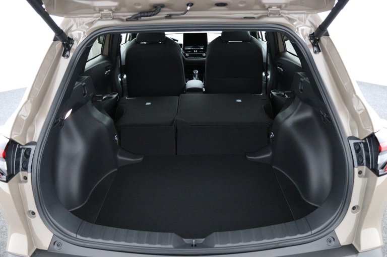 Toyota Corolla Cross - Hybrid 140 Dynamic 24