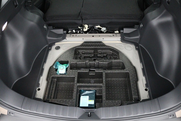 Toyota Corolla Cross - Hybrid 140 Dynamic 32