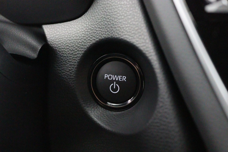 Toyota Corolla Cross - Hybrid 140 Dynamic 42