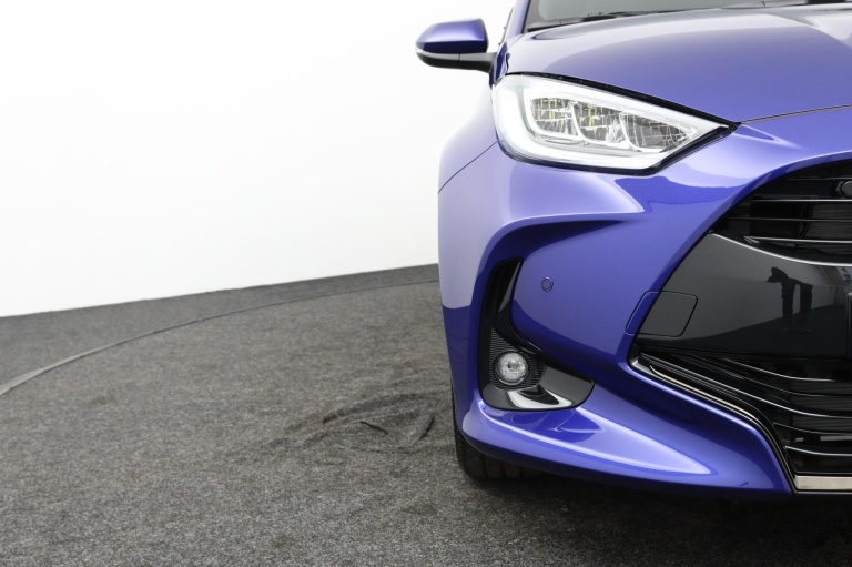 Toyota Yaris - 1.5 Hybrid 130 Executive 33