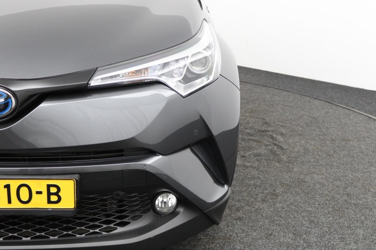 Toyota C-HR - 1.8 Hybrid Style 36
