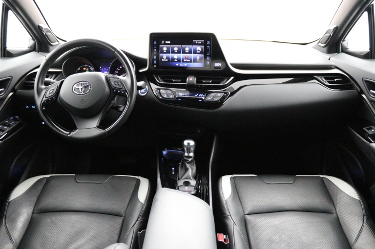 Toyota C-HR - 1.8 Hybrid Style 4