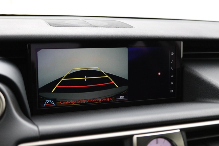 Lexus IS - 300h Hybrid Business Line 9