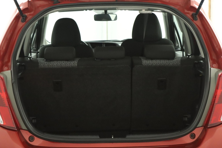 Toyota Yaris - 1.3 VVT-i Aspiration 24