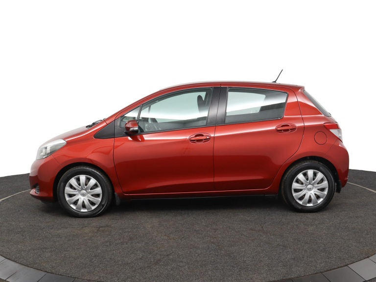Toyota Yaris - 1.3 VVT-i Aspiration 3