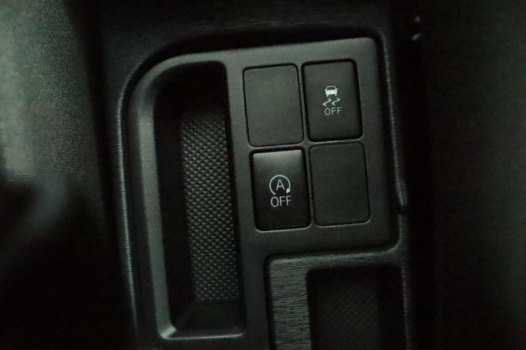 Toyota Yaris - 1.3 VVT-i Aspiration 49
