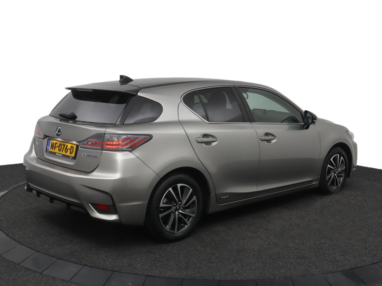 Lexus CT - 200h Sport Edition 2