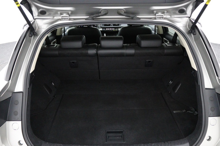 Lexus CT - 200h Sport Edition 24