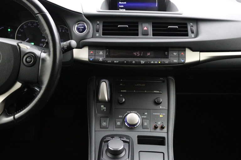 Lexus CT - 200h Sport Edition 28