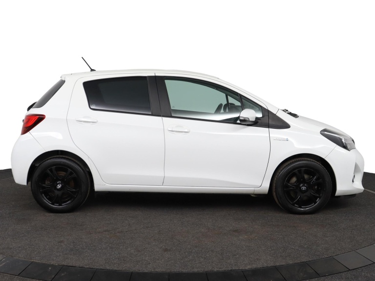 Toyota Yaris - 1.5 Hybrid Trend 13