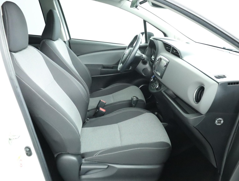 Toyota Yaris - 1.5 Hybrid Trend 22