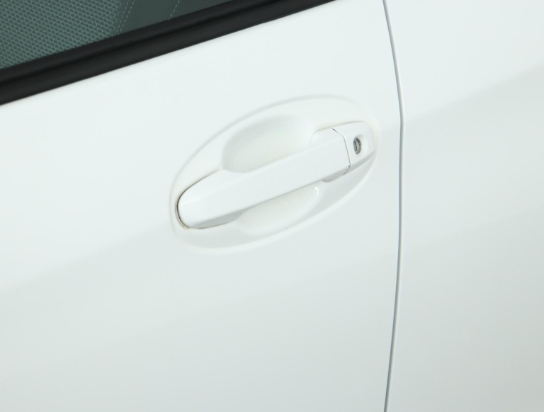 Toyota Yaris - 1.5 Hybrid Trend 38