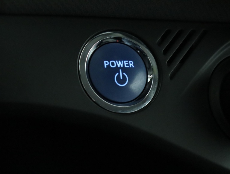Toyota Yaris - 1.5 Hybrid Trend 46