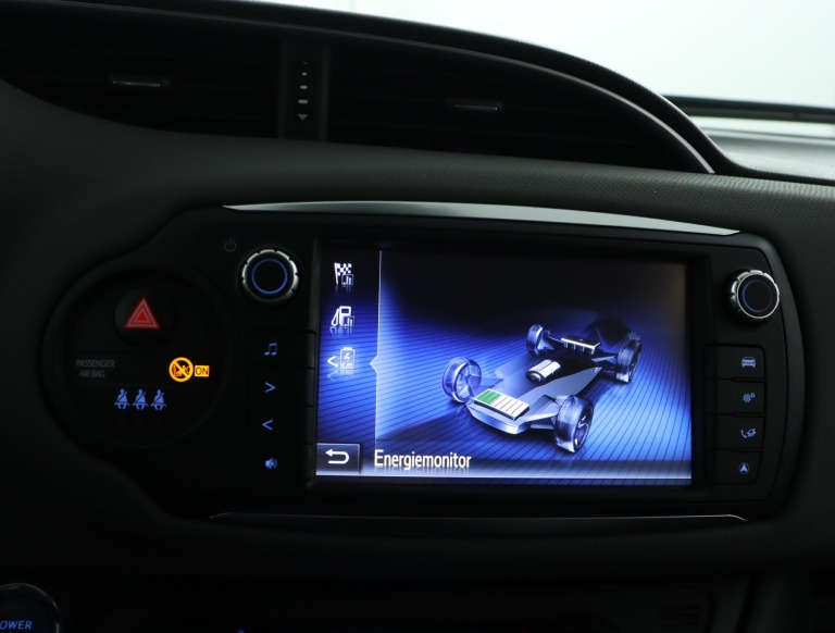 Toyota Yaris - 1.5 Hybrid Trend 47