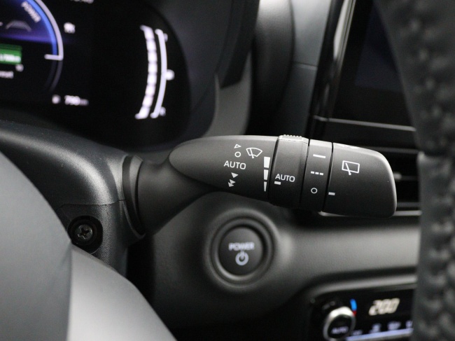 Toyota Yaris - 1.5 Hybrid 115 Dynamic