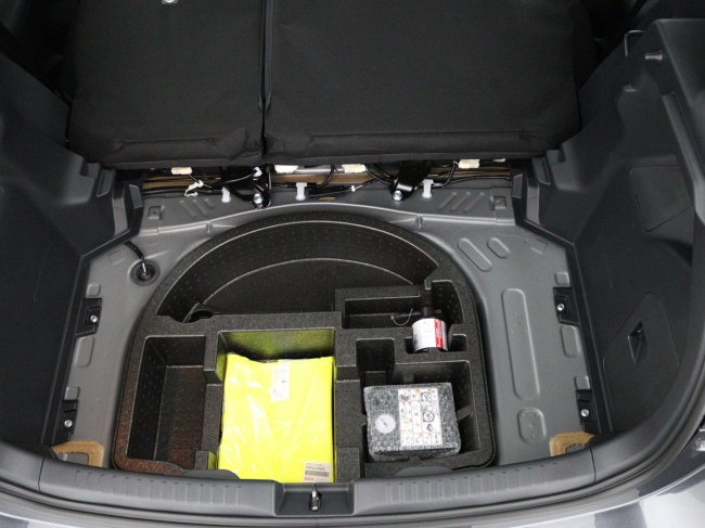 Toyota Yaris - 1.5 Hybrid 115 Dynamic