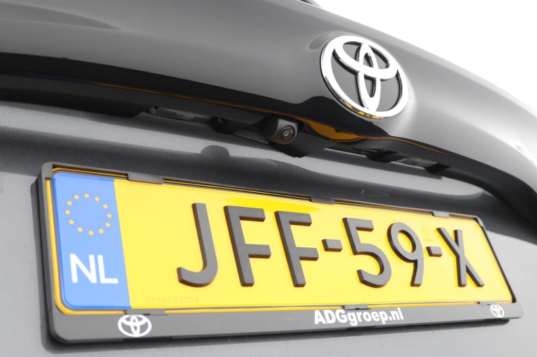 Toyota Yaris - 1.5 Hybrid 115 Dynamic 38