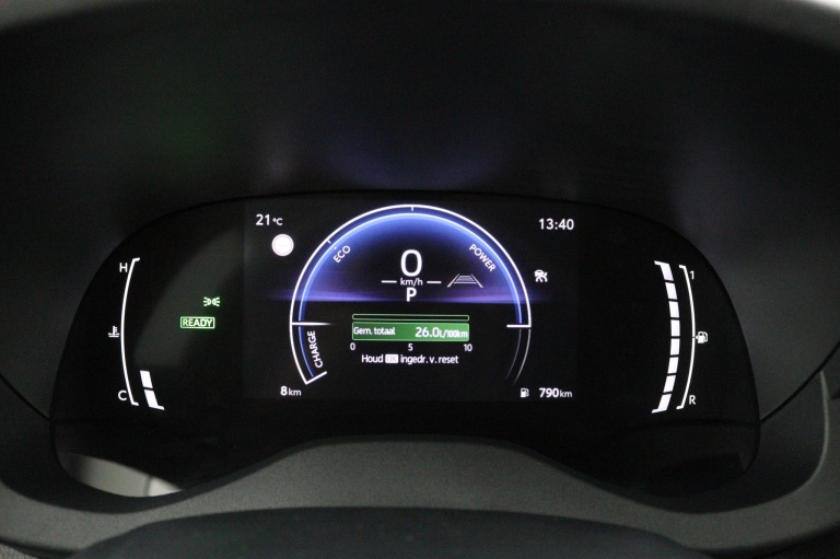 Toyota Yaris - 1.5 Hybrid 115 Dynamic 6