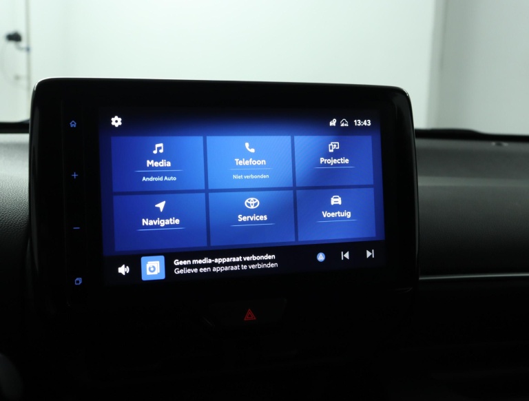 Toyota Yaris - 1.5 Hybrid Executive 41