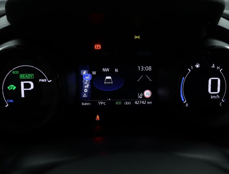 Toyota Yaris - 1.5 Hybrid Executive 57