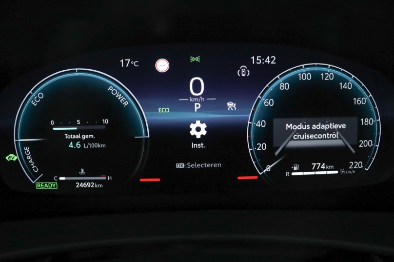 Toyota C-HR - 1.8 Hybrid 140 Dynamic 6