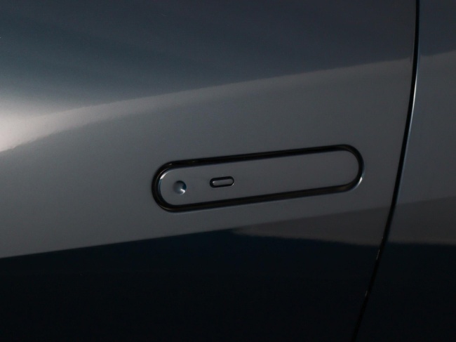 Toyota C-HR - 1.8 Hybrid 140 Dynamic | Climate Control | Navi |