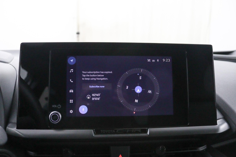 Toyota C-HR - 1.8 Hybrid 140 Dynamic | Climate Control | Navi | 12