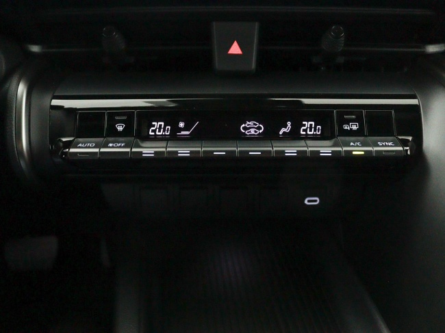 Toyota C-HR - 1.8 Hybrid 140 Dynamic | Climate Control | Navi |