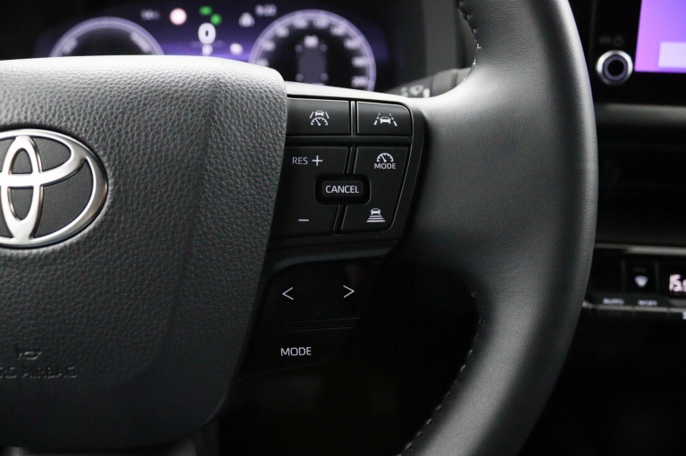 Toyota C-HR - 1.8 Hybrid 140 Dynamic | Climate Control | Navi | 21