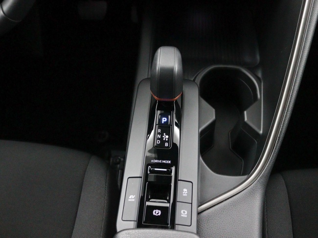 Toyota C-HR - 1.8 Hybrid 140 Dynamic | Climate Control | Navi |