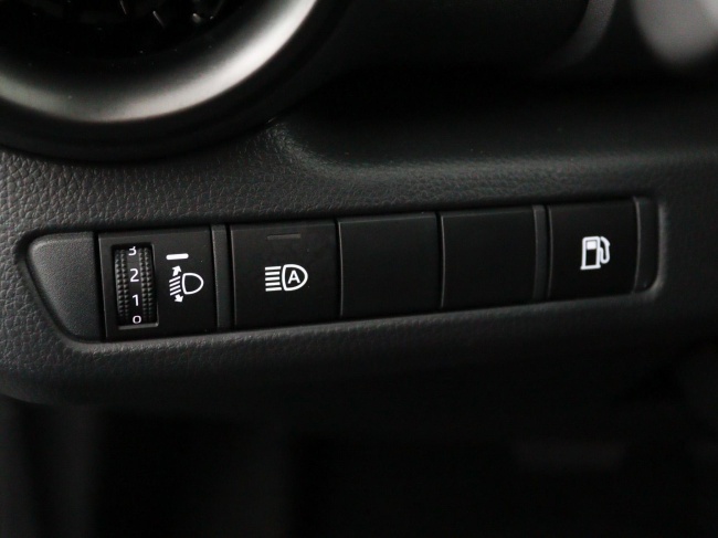 Toyota C-HR - 1.8 Hybrid 140 Dynamic | Climate Control | Navi |