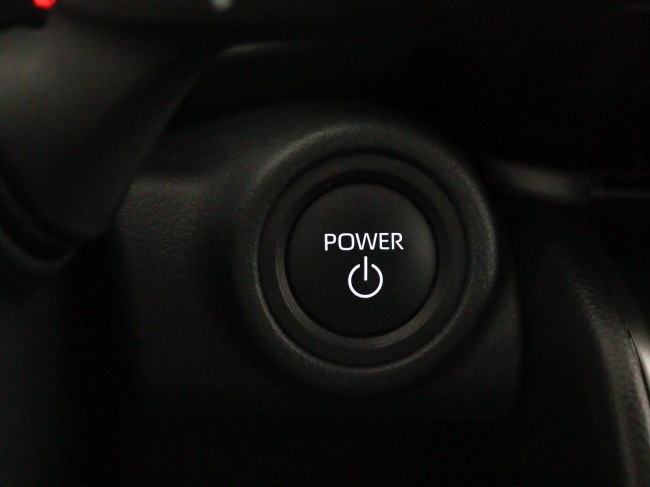 Toyota C-HR - 1.8 Hybrid 140 Dynamic | Climate Control | Navi |