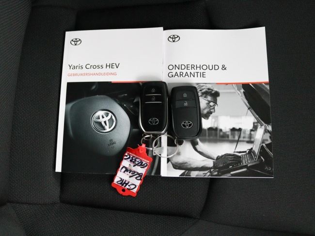 Toyota C-HR - 1.8 Hybrid 140 Dynamic | Climate Control | Navi |