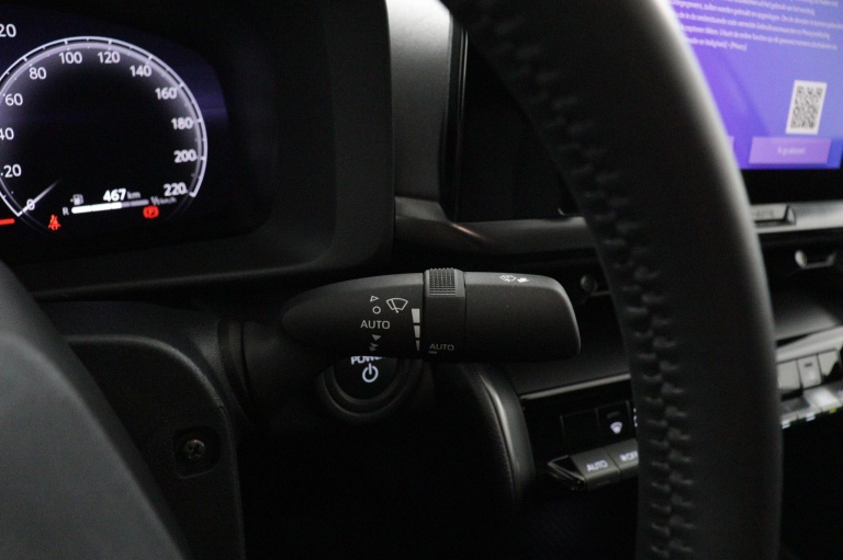 Toyota C-HR - 1.8 Hybrid 140 Dynamic 32